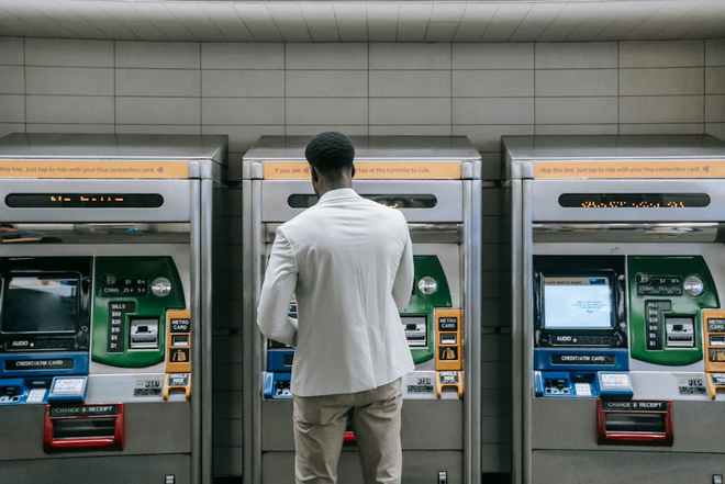 乐鱼APP自助售取票机：千里达客运票务体系的便利效劳前锋